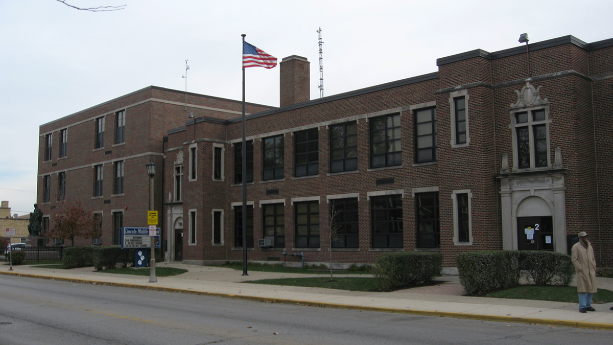 Lincoln Jr.
                  High School